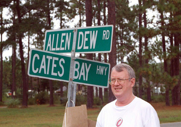 Allen Dew near Conway SC near the Dew Cemetery.<br>Source: Allen Dew, Creedmoor, North Carolina