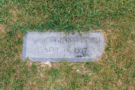 Frank Redford Dew Jr (191?-1937) gravestone.<br>Source: Allen Dew, Creedmoor, North Carolina