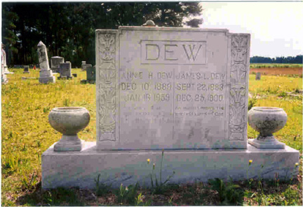James Leon Dew Sr (1883-1930) gravestone.<br>Source: Jane Moody Randall