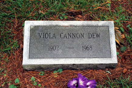 Viola Cannon Dew (1902-1968) gravestone.<br>Source: Allen Dew, Creedmoor, North Carolina