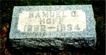 Samuel D Hoff (1882-1934) gravestone at Rose Hill Cemetery, West Milford, Harrison, West Virginia.<b