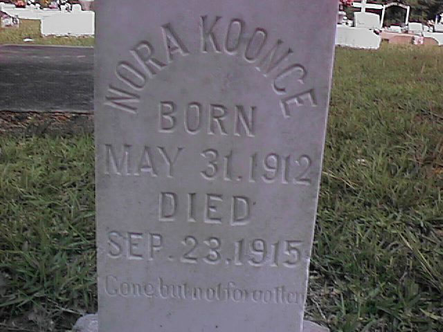 Nora Koonce (31 May 1912 - 23 Sep 1915) gravestone at Ritchie Cemetery, Calcasieu Parish LA.<br>Sour
