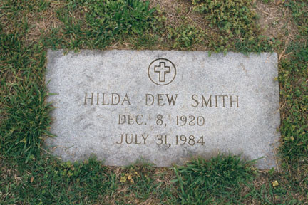 Hilda Marie Dew Smith (1920-1984) gravestone, Pineview Cemetery, Rocky Mount NC.<br>Source: Allen De